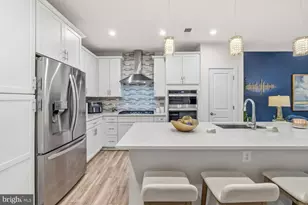 102 St Ives Pl, Oxon Hill, MD 20745 - Photo 6