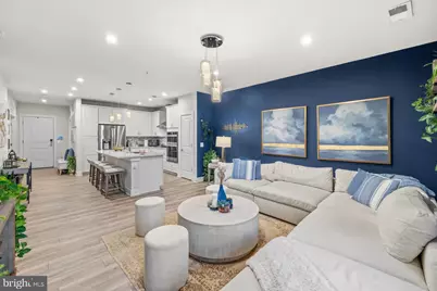 102 Saint Ives Place #404, Oxon Hill, MD 20745 - Photo 4