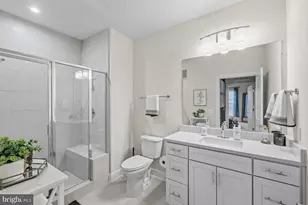 102 St Ives Pl, Oxon Hill, MD 20745 - Photo 18