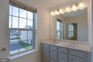 9105 Fox Stream Way, Upper Marlboro, MD 20772 - Photo 12