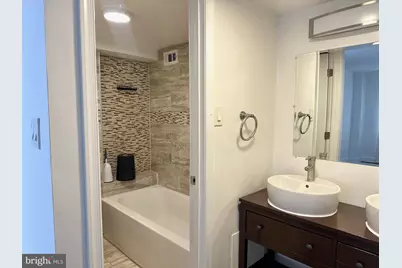 1836 Metzerott Road #901, Hyattsville, MD 20783 - Photo 16