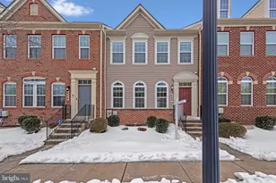 606 Chance Place, Capitol Heights, MD 20743 - Photo 2