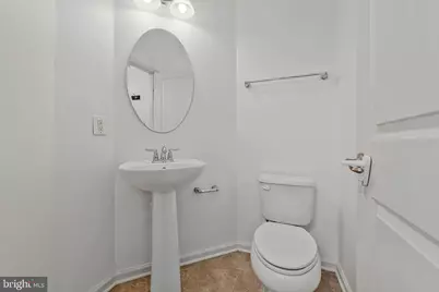 606 Chance Place, Capitol Heights, MD 20743 - Photo 10