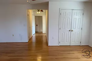 913 Shady Glen Dr, Capitol Heights, MD 20743 - Photo 22