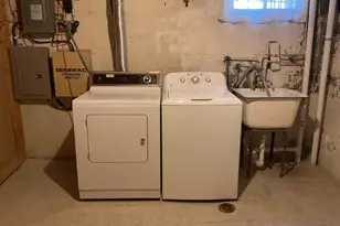 913 Shady Glen Dr, Capitol Heights, MD 20743 - Photo 16