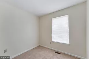 3411 Wood Creek Dr, Suitland, MD 20746 - Photo 14