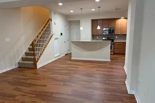 908 Hall Station Dr, Bowie, MD 20721 - Photo 2