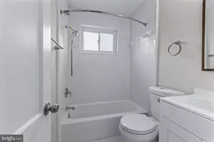 738 Neptune Ave, Oxon Hill, MD 20745 - Photo 14