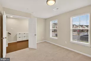 7503 Grey Rock Ln, Beltsville, MD 20705 - Photo 2