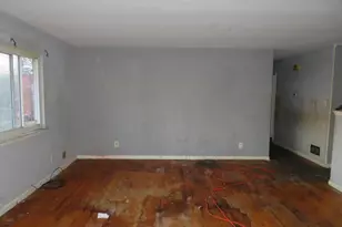 6318 Barrs Ln, Lanham, MD 20706 - Photo 2