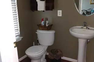 5627 Lanier Ave, Suitland, MD 20746 - Photo 10