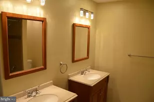 1046 Spring Valley Ct, Fort Washington, MD 20744 - Photo 12