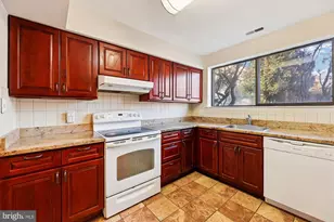 8231 Canning Terrace, Greenbelt, MD 20770 - Photo 8