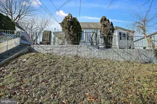 5804 63rd Pl, Riverdale, MD 20737 - Photo 2