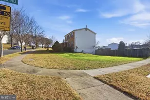 4101 Farmer Pl, Fort Washington, MD 20744 - Photo 2