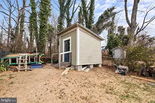 1204 Lindsay Rd, Oxon Hill, MD 20745 - Photo 26