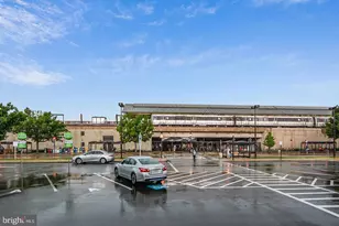 7422 Dominion Dr, Oxon Hill, MD 20745 - Photo 10