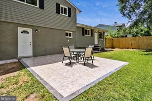 7422 Dominion Dr, Oxon Hill, MD 20745 - Photo 8