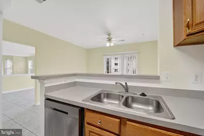 3552 65th Avenue #7E, Hyattsville, MD 20784 - Photo 8