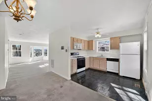 5718 E Boniwood Turn, Clinton, MD 20735 - Photo 4