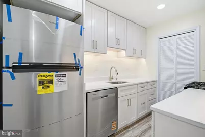 7609 Fontainebleau Drive #2206, Hyattsville, MD 20784 - Photo 14