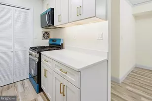 7609 Fontainebleau Dr, Hyattsville, MD 20784 - Photo 16