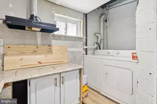 305 Cedar Ridge Dr, Oxon Hill, MD 20745 - Photo 20