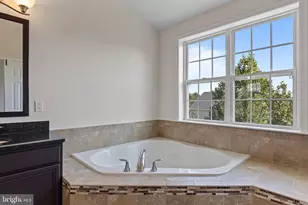 4506 Grazing Way, Upper Marlboro, MD 20772 - Photo 38