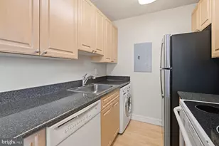 1005 Chillum Rd, Hyattsville, MD 20782 - Photo 16