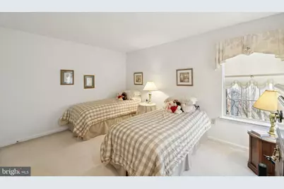 8826 Creekway Drive, Clinton, MD 20735 - Photo 32