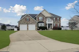 7406 White Plains Ln, Brandywine, MD 20613 - Photo 2