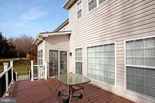 5911 Kaveh Ct, Upper Marlboro, MD 20772 - Photo 40