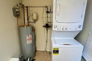 9260 Cherry Ln, Laurel, MD 20708 - Photo 12