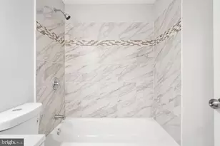 1827 Dutch Village Dr, Landover, MD 20785 - Photo 24