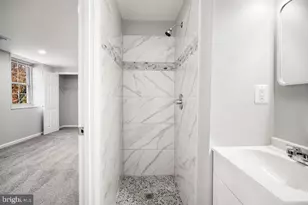 1827 Dutch Village Dr, Landover, MD 20785 - Photo 6