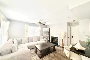 14044 Vista Dr, Laurel, MD 20707 - Photo 2