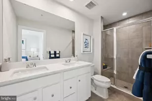 3529 Dean Dr, Hyattsville, MD 20782 - Photo 16