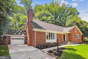 3923 Commander Dr, Hyattsville, MD 20782 - Photo 1