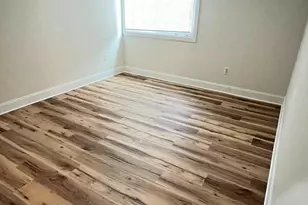 548 Wilson Bridge Dr, Oxon Hill, MD 20745 - Photo 6