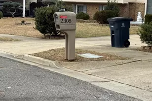 2308 Old Fort Hills Dr, Fort Washington, MD 20744 - Photo 2