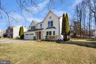 13934 Heatherstone Dr, Bowie, MD 20720 - Photo 2