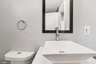 7815 Johnson Ave, Lanham, MD 20706 - Photo 24