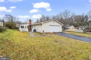 16029 Philmont Ln, Bowie, MD 20716 - Photo 30