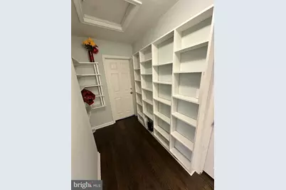 10006 Green Forest Drive, Hyattsville, MD 20783 - Photo 12