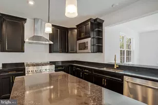 6106 Wesson Dr, Suitland, MD 20746 - Photo 10