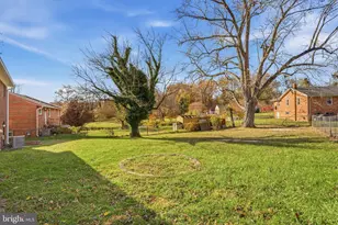 1802 Clayton Dr, Oxon Hill, MD 20745 - Photo 34