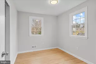 4621 Bromley Ave, Suitland, MD 20746 - Photo 16