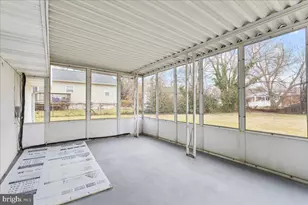 4621 Bromley Ave, Suitland, MD 20746 - Photo 32