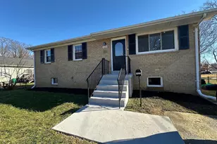 4621 Bromley Ave, Suitland, MD 20746 - Photo 1