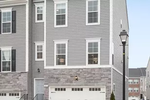 1016 Flester Ln, Laurel, MD 20707 - Photo 2